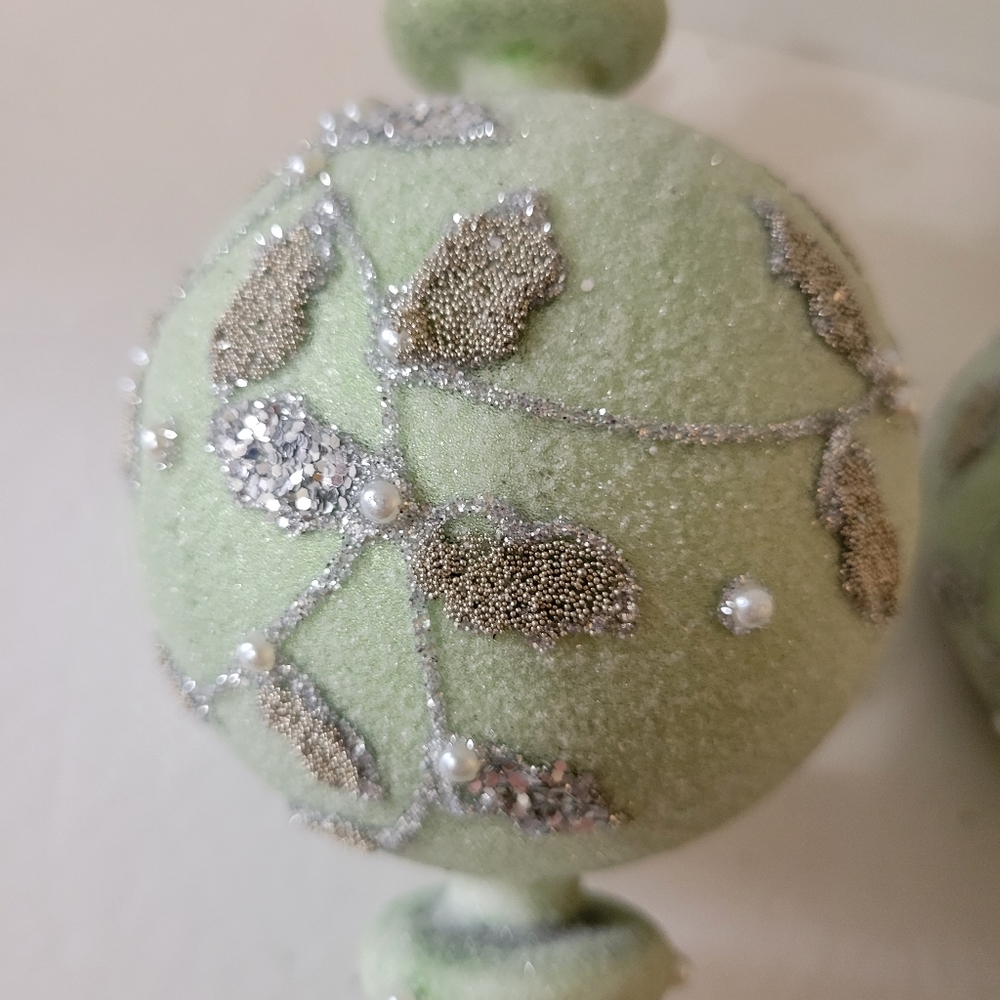 Sullivans Glass Sugar Ornaments 3 - Picture 3 of 11
